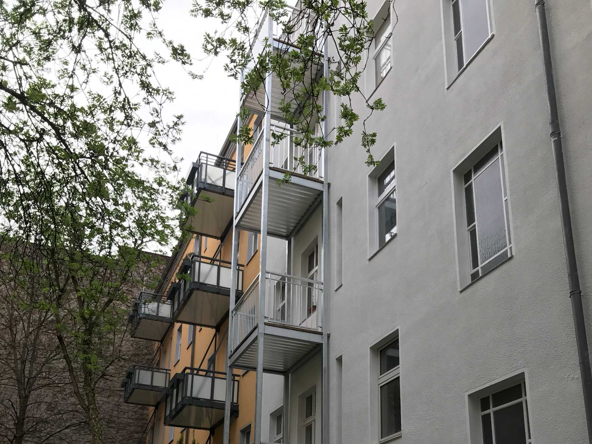 BS023 Neubau von 14 Balkonen
