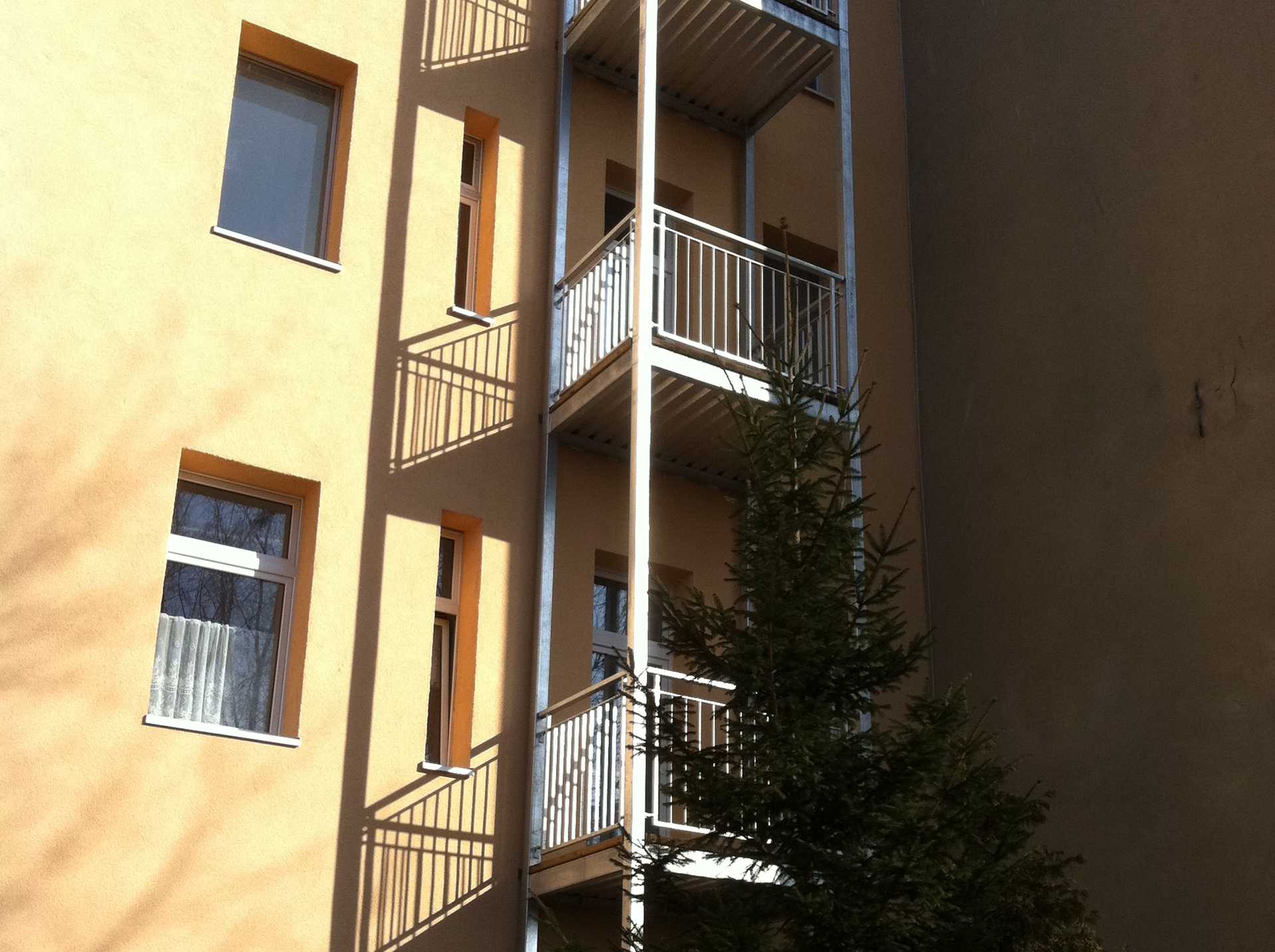 BS046 Neubau von 6 Balkonen