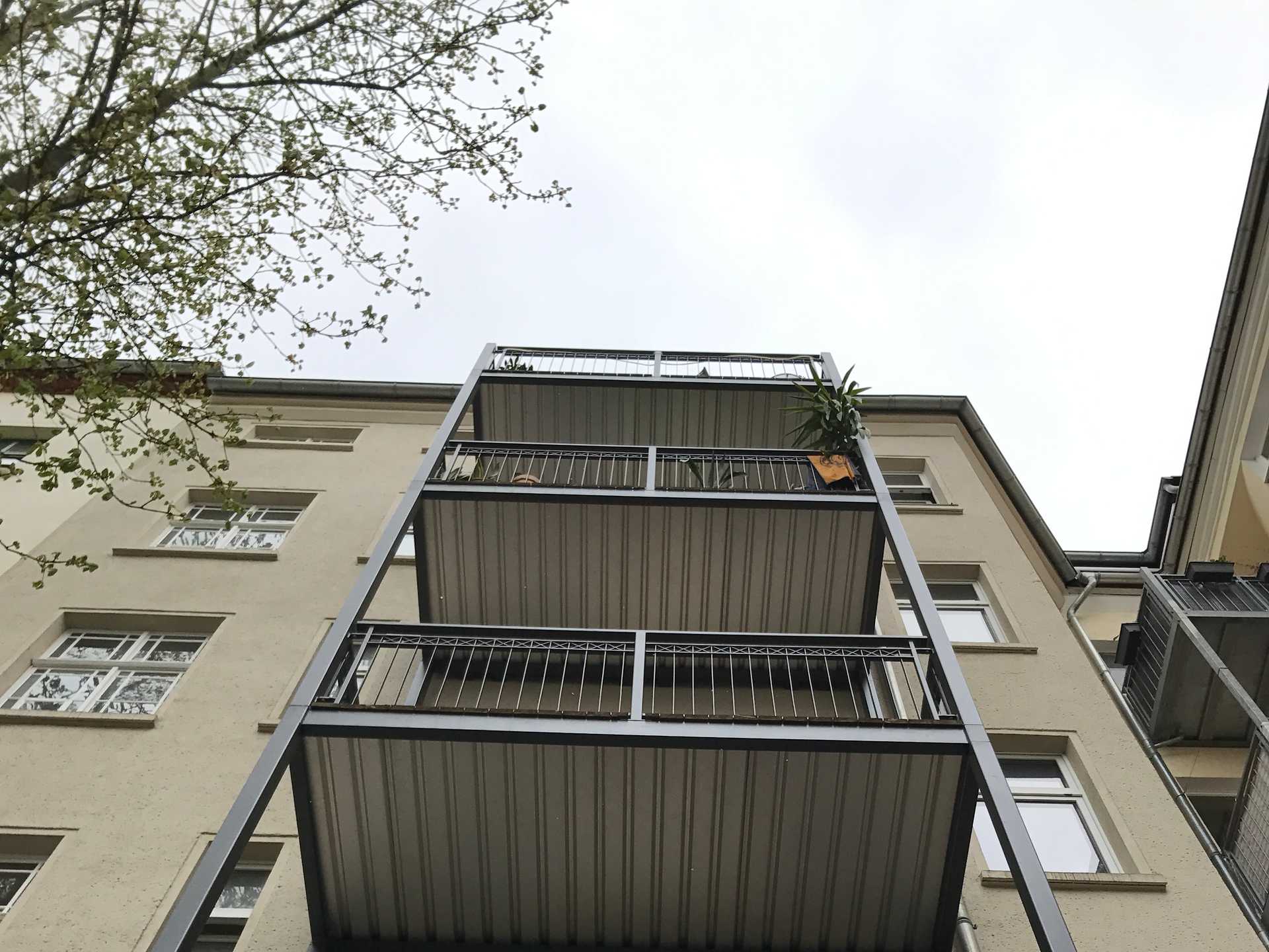 BS026 Neubau von 4 Balkonen